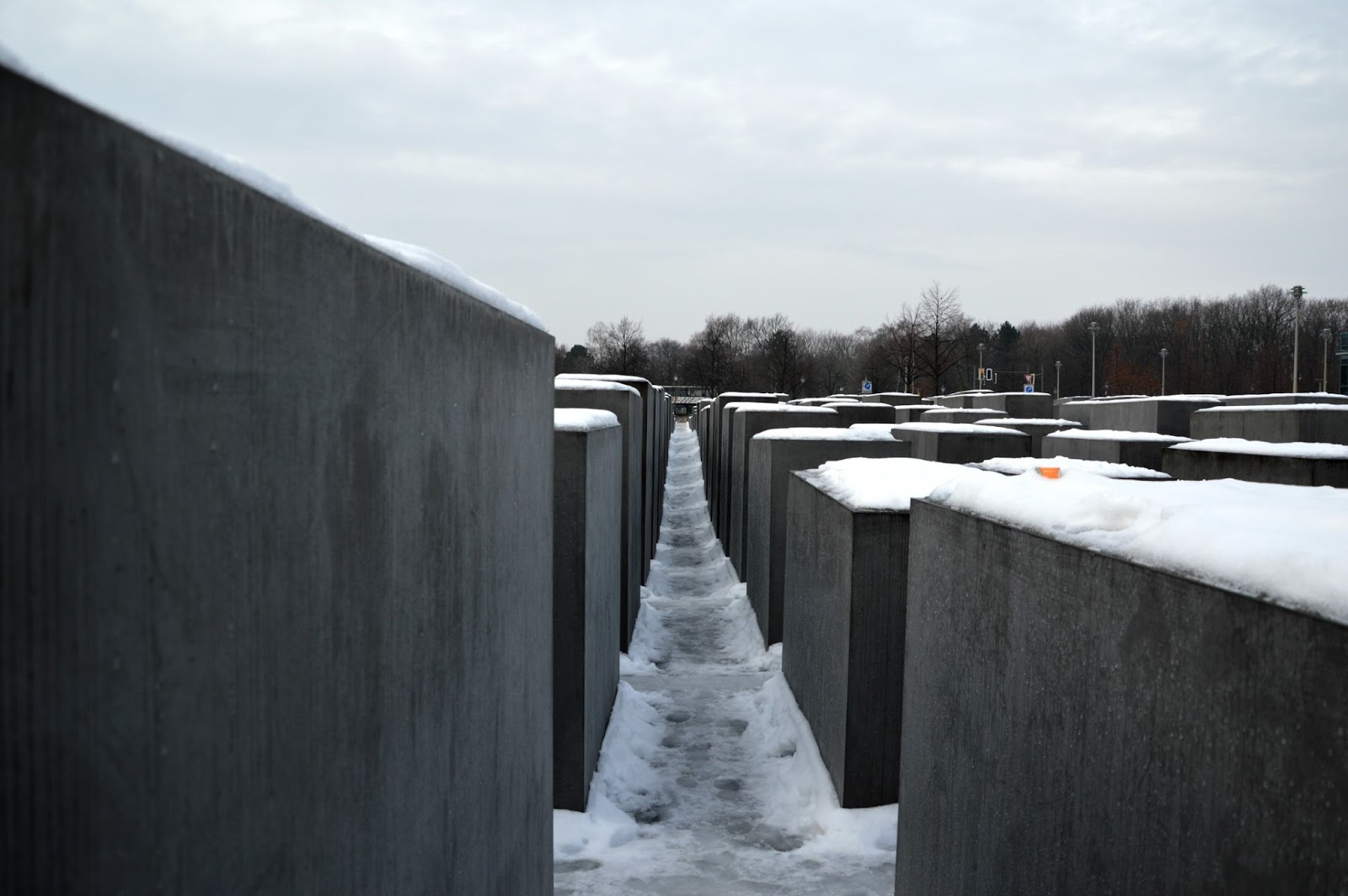Capire Berlino e la sua storia: Checkpoint Charlie - Pensieri in Viaggio
